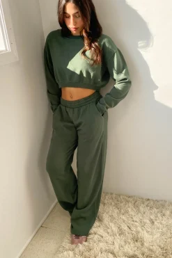 Basic Crop Sweatshirt
