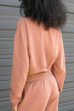 Basic Crop Sweatshirt