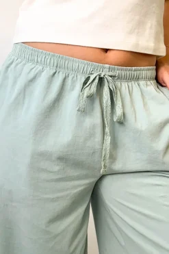 Basic Wide Leg Pants