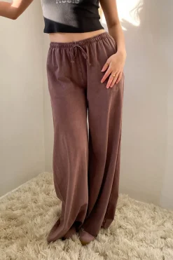 Basic Wide Leg Pants