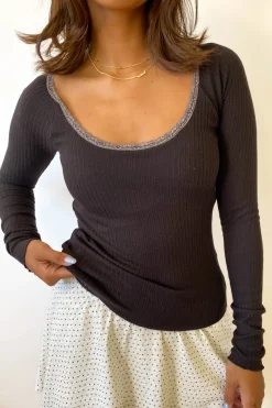Built-In-Bra Long Sleeve Top