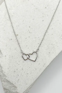 Dainty Heart Link Necklace
