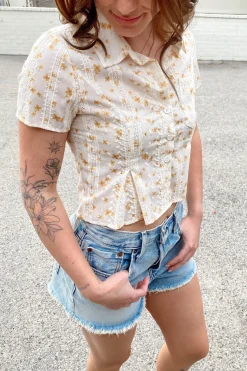 Floral Button Up Top