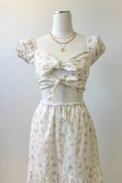 Front Tie Puff Sleeve Top