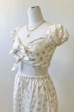 Front Tie Puff Sleeve Top