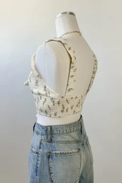 Front Tie Sleeveless Top
