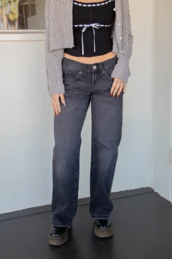 Kayla Low Boyfriend Jeans by BDG