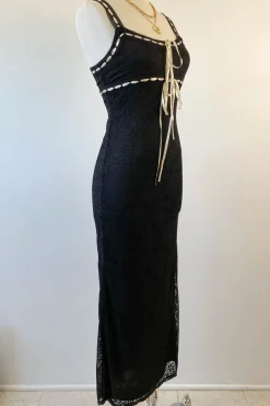 Lace Sleeveless Maxi Dress