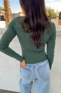 Raglan Graphic Long Sleeve Top