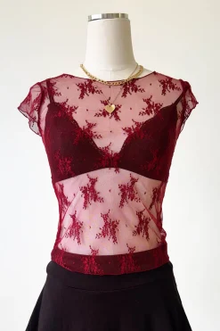 Short Sleeve Lace Layering Top