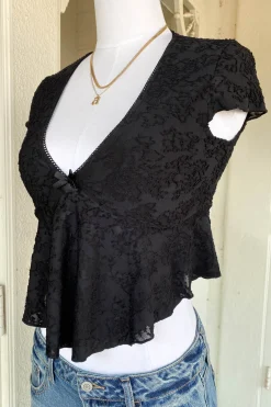 Textured Floral Cap Sleeve Top