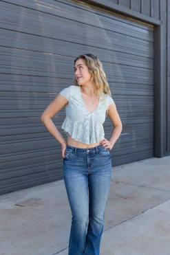 Textured Floral Cap Sleeve Top