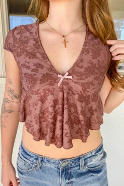 Textured Floral Cap Sleeve Top