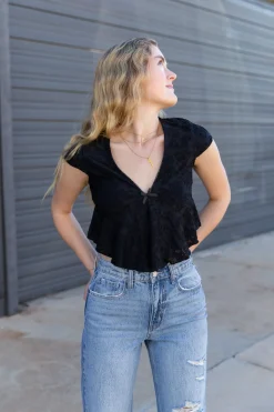 Textured Floral Cap Sleeve Top
