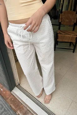 Wide Leg Pucker Pants