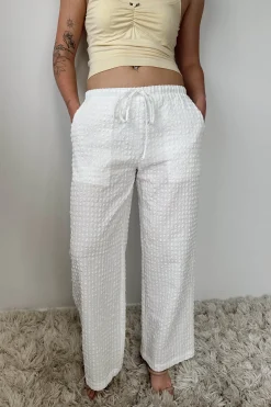 Wide Leg Pucker Pants
